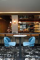 CLUBHAUS Hotel