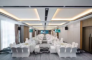 XIANG JI EXECUTIVE  APARTMENT