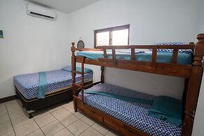 Salinas Beach house Monterrico
