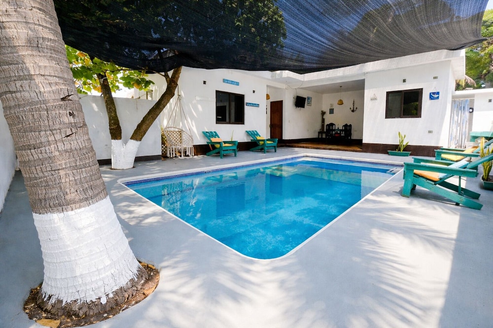 Salinas Beach house Monterrico