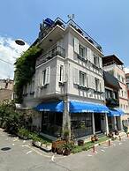 Queen Seagull Boutique Hotel