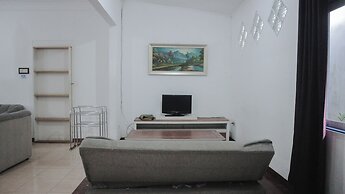 Aries Biru Hotel & Villa