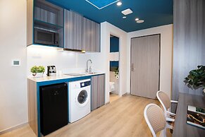 Coliwoo Hotel Pasir Panjang