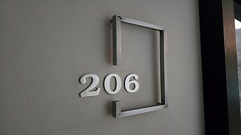 Island Escape 1BR T1-206