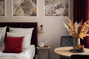 OLD TOWN Charm & Chic by Downtown Apartments