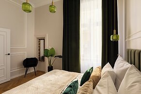OLD TOWN Charm & Chic by Downtown Apartments