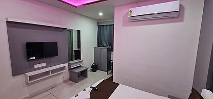 Hotel S S Town