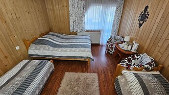 Bukowiański Dworek