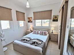 Kristina Villa - Private Pool Wifi and BBQ