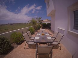 Kristina Villa - Private Pool Wifi and BBQ