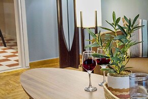 Acropolis Luxury Retreat