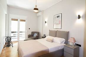 Acropolis Luxury Retreat