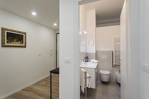 Quinto Modern Flat by Wonderful Italy