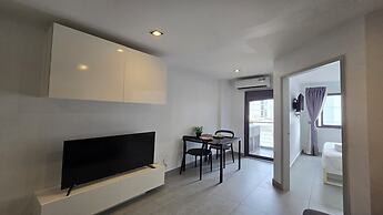 Boutique Comfort 1BR T2-410