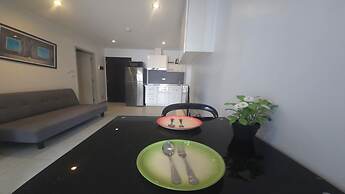 Boutique Comfort 1BR T2-410