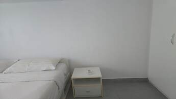 Boutique Comfort 1BR T2-410