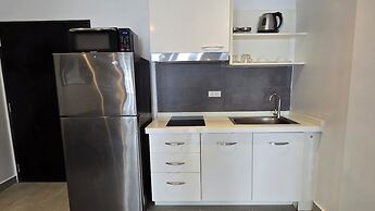 Boutique Comfort 1BR T2-410