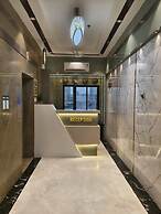 Hotel BKC Majestic