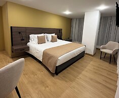 Entrenevados Hotel
