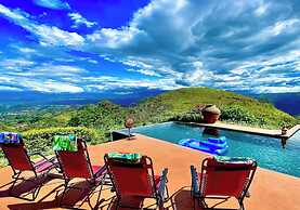 Atenas Magic Mountain Views