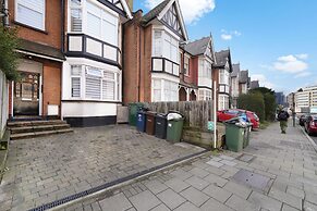 Central Harrow 5 Studio Apartment Block