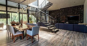 Villa Napoli - Forest retreat