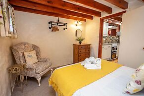 Hall House Estate - 4 Properties- St Florence
