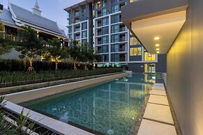 1BR Condo Near Beach with Pool Gym C235