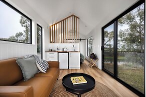 Seabrook Vineyard Retreat
