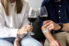 Seabrook Vineyard Retreat