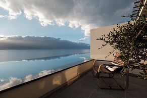 Dali Puyu VILLA Cliff Seaview Hotel