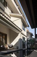 Dali Puyu VILLA Cliff Seaview Hotel