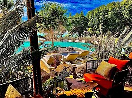 HOTEL WADRA BAY