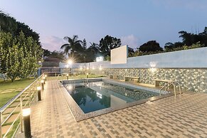Treebo SNS Grand Inn with Swimming Pool