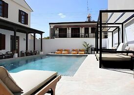 The Colonial