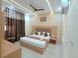 Hotel Pilgrim Near Golden Temple