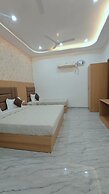 Hotel Pilgrim Near Golden Temple