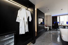 Leshan Manfu Hotel