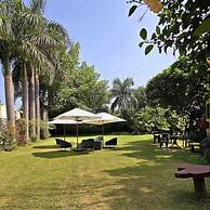 Onyx Hotel Corbett
