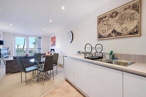 Alder House Serviced Apt. Maidenhead