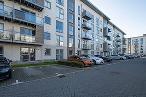 Alder House Serviced Apt. Maidenhead