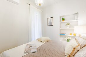 The Hidden Alley Apartment