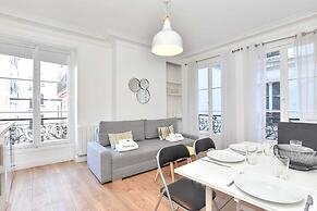 Charming 1br/4p Apartment - Louvre Museum
