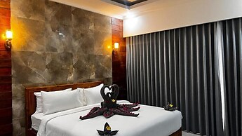 Pine Tree Beach Hotel