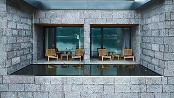 Dali Shuanglang Anqi'erhai Resort Hotel