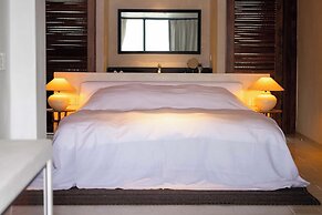 Dali Shuanglang Anqi'erhai Resort Hotel