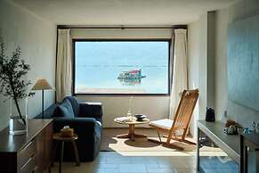 Dali Shuanglang Anqi'erhai Resort Hotel