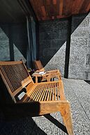Dali Shuanglang Anqi'erhai Resort Hotel