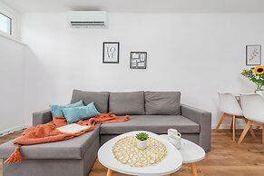 ShortStayPoland Jana Pawla B90