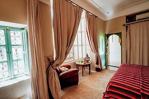 Riad dar ayur